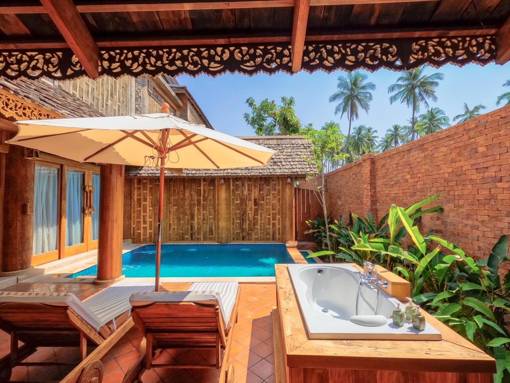 Santhiya Phuket Natai Resort & Spa Exterior photo